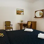索罗伊露娜住宿加早餐旅馆 住宿加早餐酒店 4*